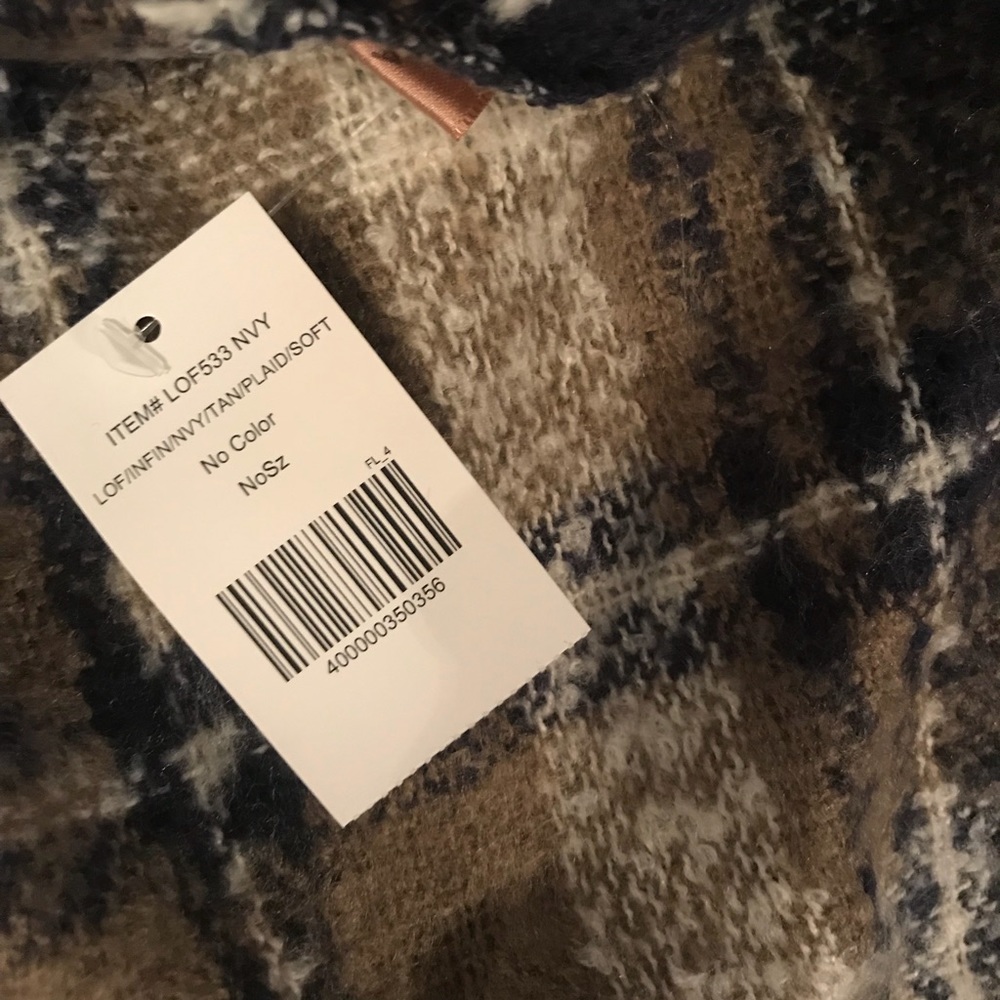 Cozy Plaid Scarf